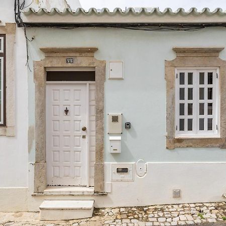 The Central Townhouse Faro Exterior photo